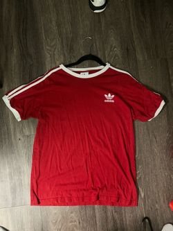 Adidas shirt size medium men’s
