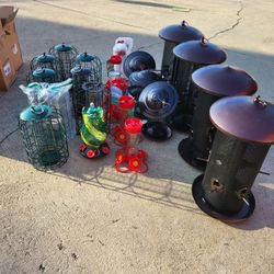 Bird Feeders Over 20pcs
