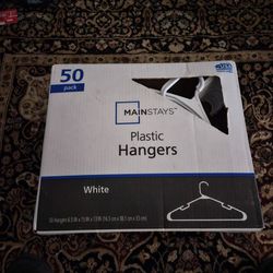 New White Hangers (50 ,in box)