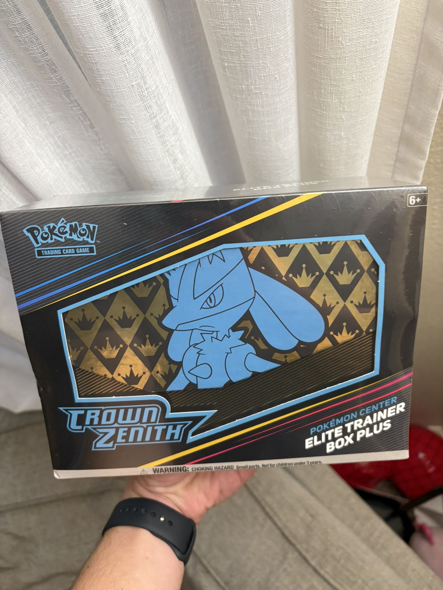 Crown Zenith Elite Trainer Box Plus - Pokémon Center