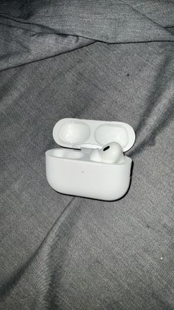 Apple AirPods Pro 2 Wireless/Type-C Charging Case & Right AirPod