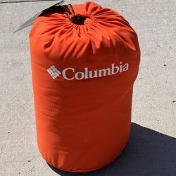 Columbia orange and grey indoor/outdoor throw