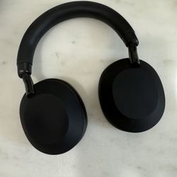 Sony WH1000 XM5