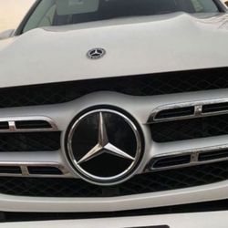Mersedes GLS 450, 2020 Grill.