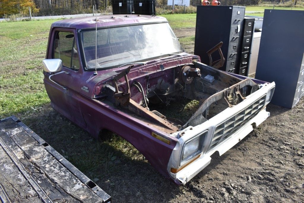 1973-79 F-series part out only Not For Sale Whole