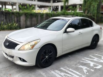 2011 Infiniti G37