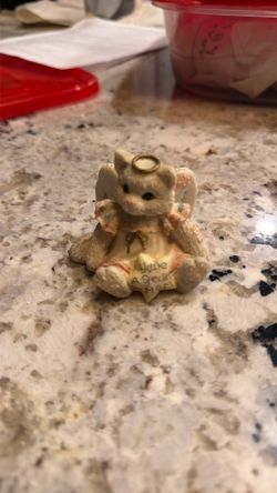 Figurine, Priscilla Hillman