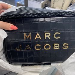 ✨NEW✨Marc Jacobs Croc Embossed Flash Bag