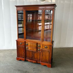 Beautiful Mid Century Hutch Cabinet
