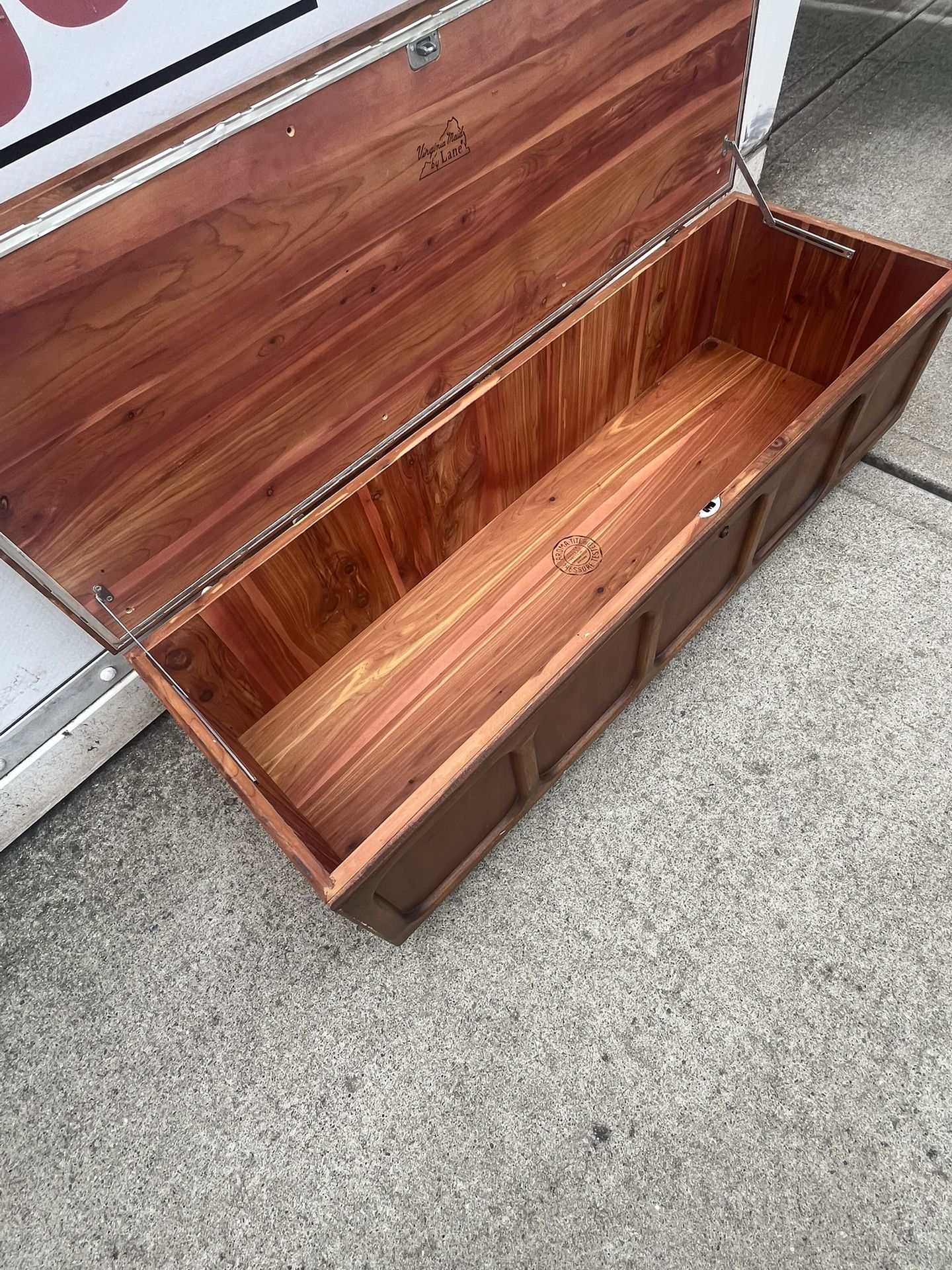 Lane Cedar Hope Chest