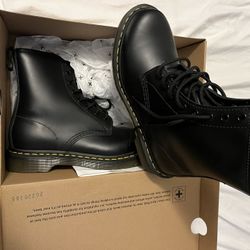 Dr Martens Women Boot