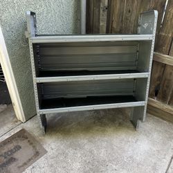 Rubbermaid 36 FastTrack Garage Storage All-in-One Rail Shelving Kit for  Sale in Loma Linda, CA - OfferUp