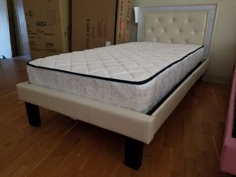 Twin bed