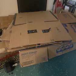 Some Free Boxes And Tv Boxes 