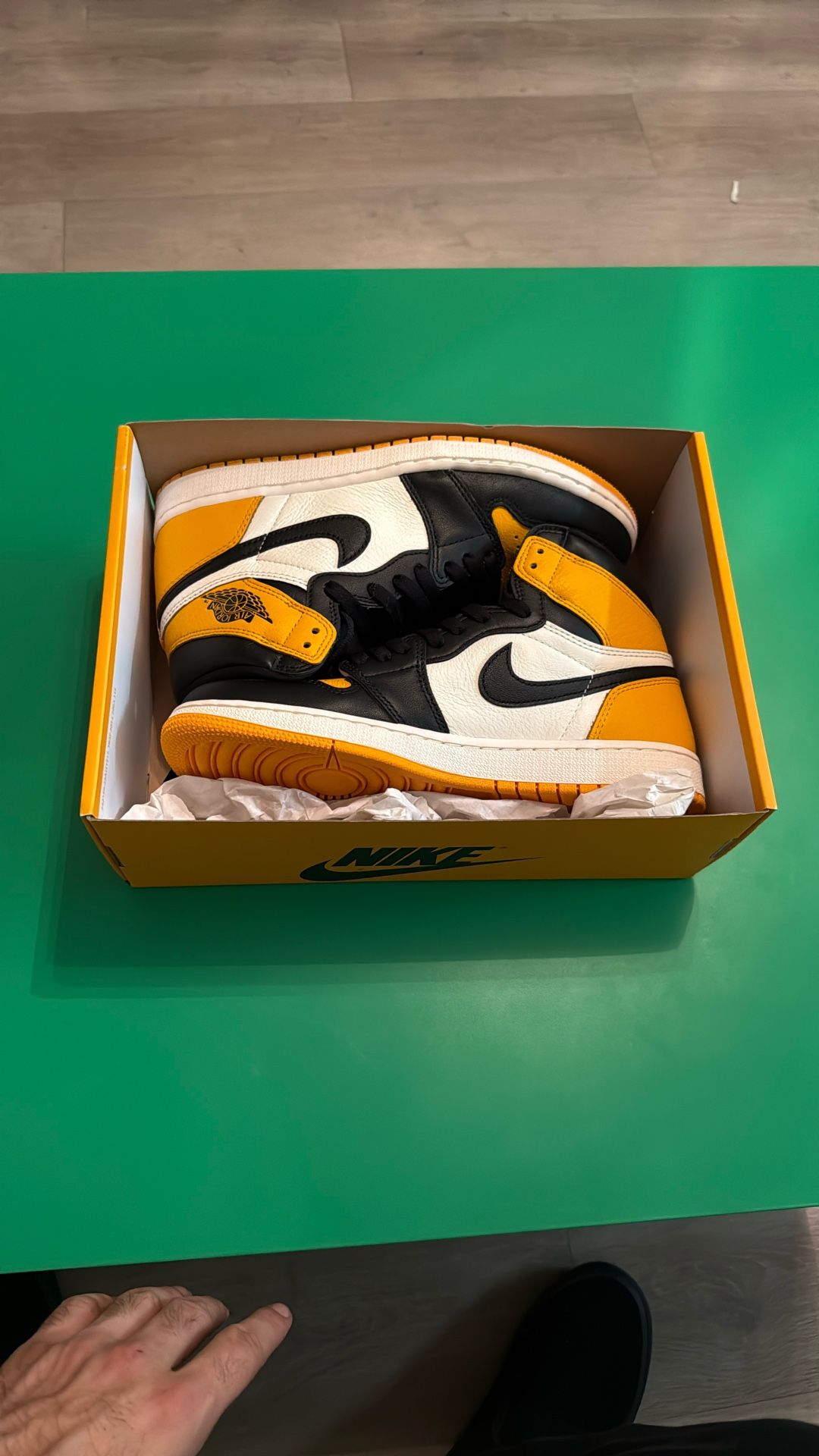 Jordan 1 Size 9 Taxi Toe Brand New