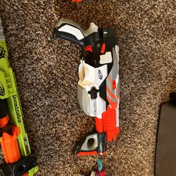 nerf gun