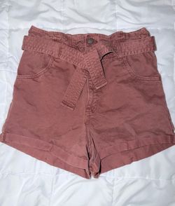 Abercrombie & Fitch Belted Cuffed Shorts Size S