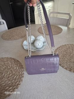 💜 Coach Croc-Embossed Convertible Bag 💜