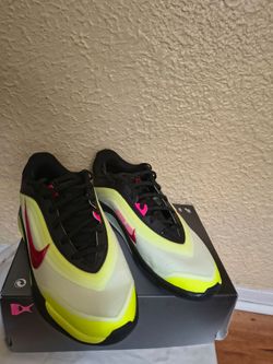 NIKE SNEAKERS