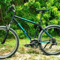 Trek 820 MTB Bike