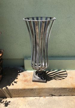 Decorative vase