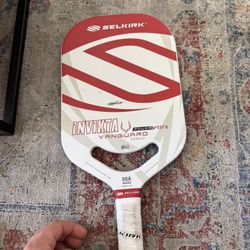 Pickleball Paddle Invikta
