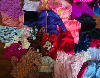 Girl clothes size 4-5T