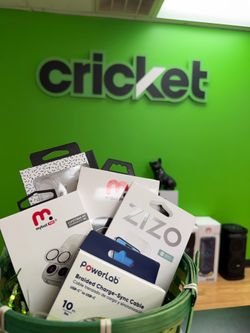 Accessories Bundle here at Cricket 🤑
