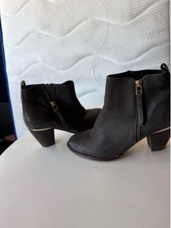 Steve Madden dark grey booties size 8