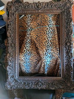 Vintage frame for mirror or canvas