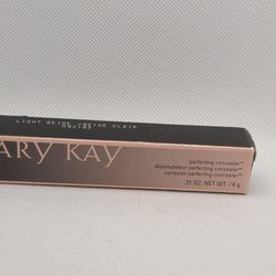 Mary Kay Perfecting Concealer 