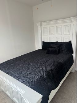 White Queen Bedroom Frame w/ Mattress (Terra Panel Bed-White)