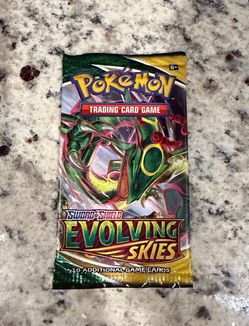 Pokémon Sword & Shield Evolving Skies Booster Pack