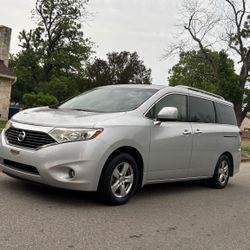 2012 Nissan Quest