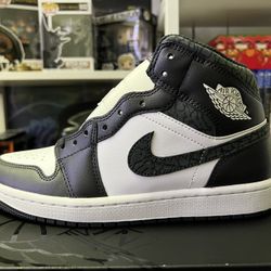 Air Jordan 1 Mid SE