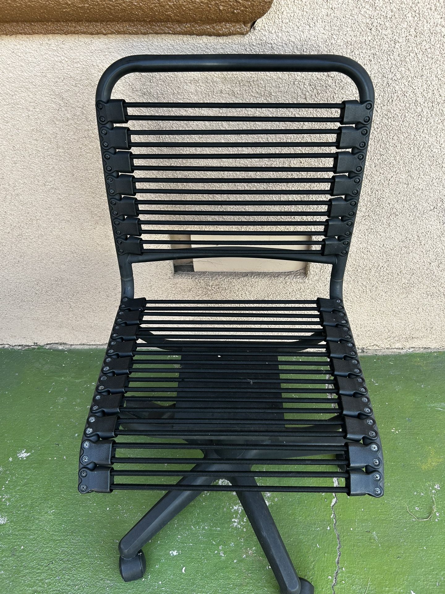 Bungee Chords Office Chair