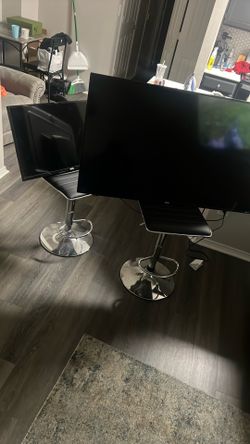 44 In TV & 28 In TWO FOR ONE DEAL FOR SELL OBO