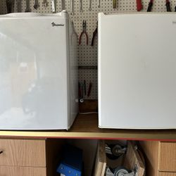 2 MINI Refrigerador 