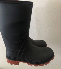 Boy Rainboots size 1