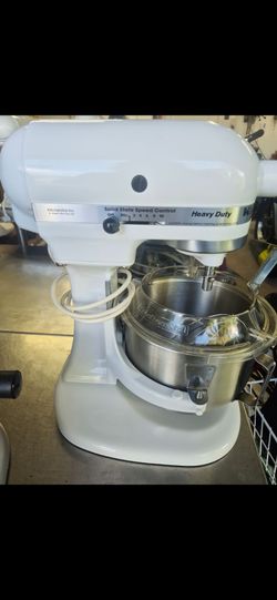 Kitchenaid Heavy Duty 5qt stand mixer