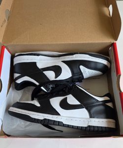 Dunk Low Retro White Black Panda (GS) Size 4.5y
