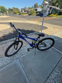 New Mongoose Blue Bike Bicycle. 🚲.  26. Inch