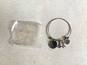 Silver Breast Cancer Bangle Bracelet