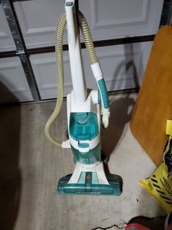 Hoover floor cleaner