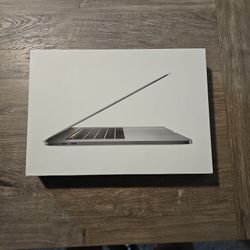 MacBook Pro 15 Inch 1 TB