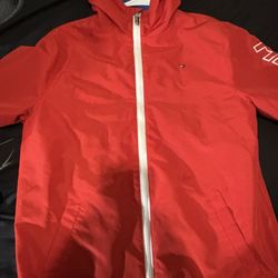 TOMMY HILFIGER HOODIE LARGE