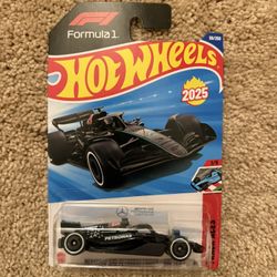 Hot Wheel Mercedes Petronas