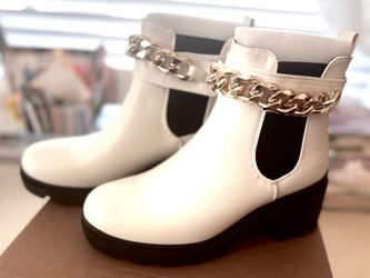 Brand New Boots 6.5