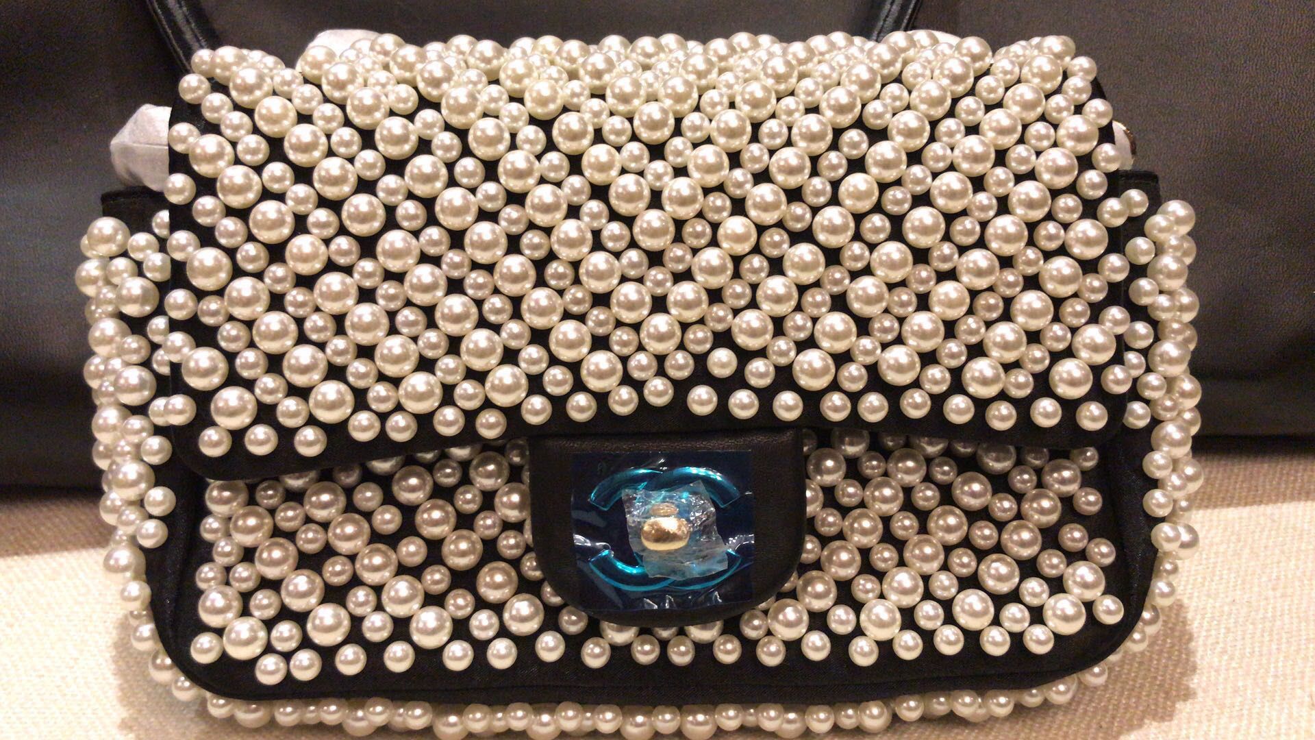 Chanel 19S Mini Pearl Flap Bag