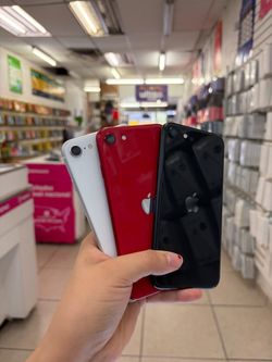 iPhone SE 2nd Gen 64 GB